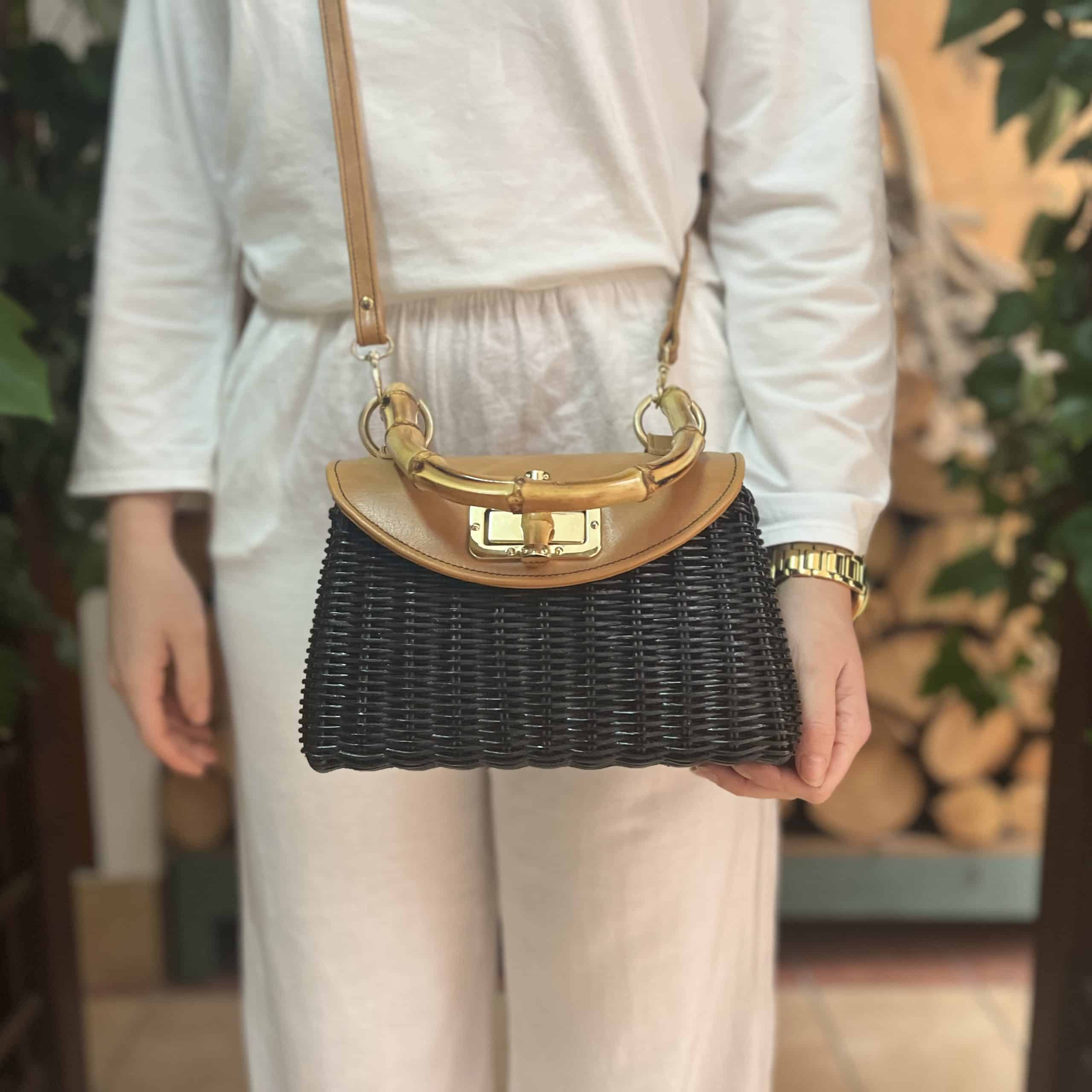 Bolso fiesta negro mujer, bolso de mano / bandolera con solapa de mimbre trenzado y piel con cierre, cesteriaESGA