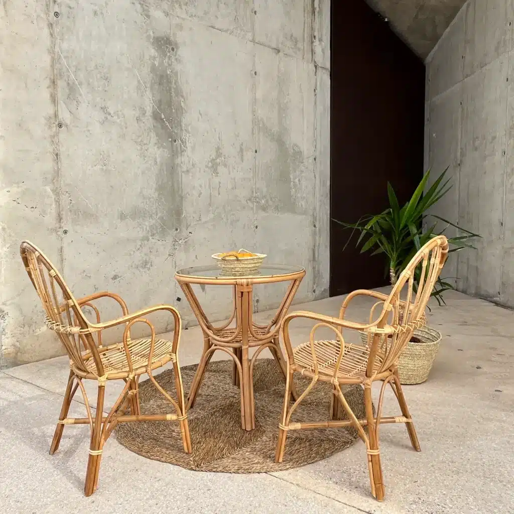 sillón de mimbre