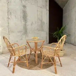 sillón de mimbre