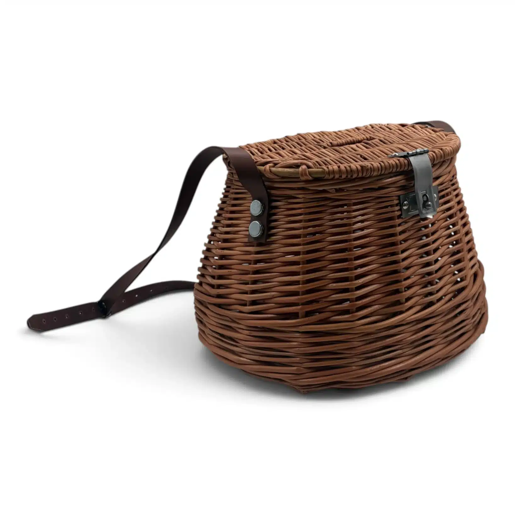 cesta de mimbre de pesca