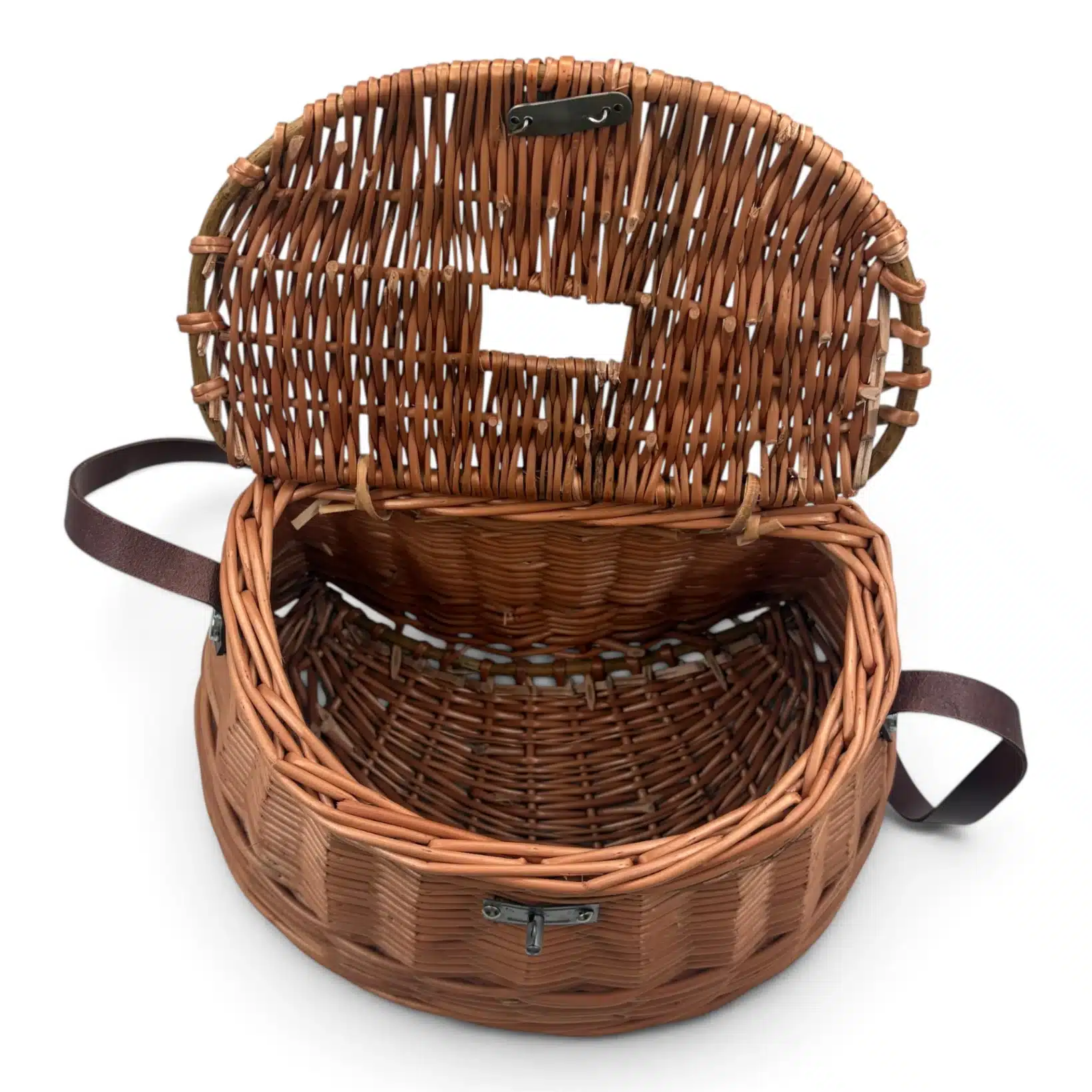 cesta de mimbre de pesca