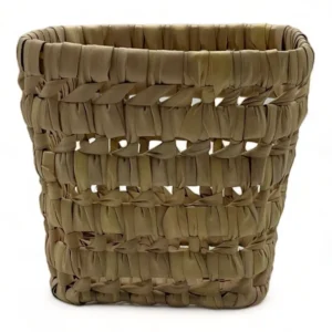 cesta de baño cuadrada de palma