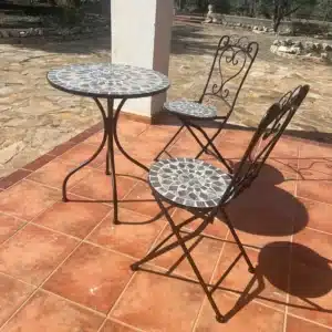 mesas y sillas de terraza